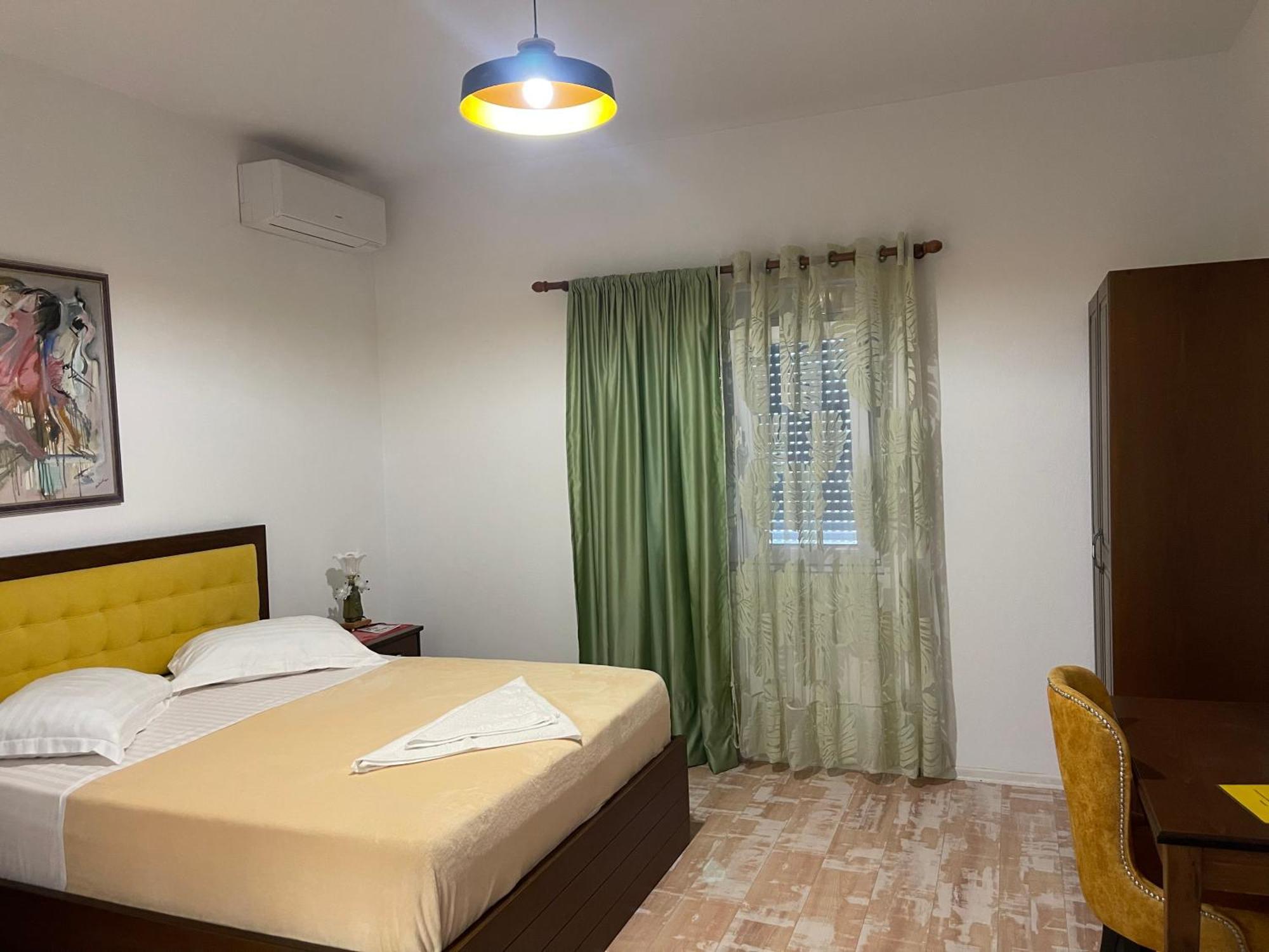 C Plus Hotel *